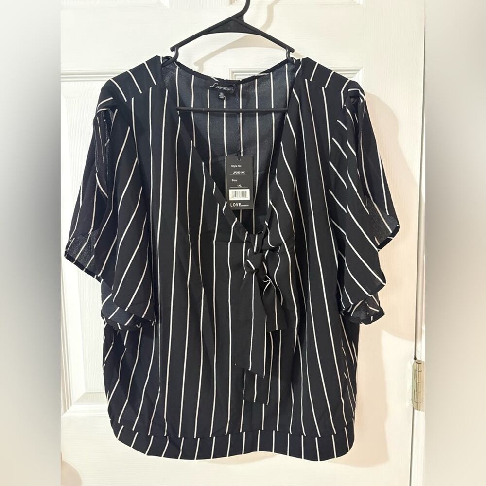 SHEIN Curve Black & White Striped Tie‑Waist Blouse – 1XL